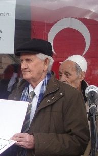 Hüsnü Rogova Vefat Etti