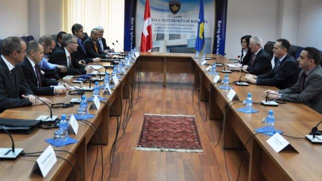 Hyseni,  Kosova'nın Interpol'e Üye Olması için İsviçre'nin Yardımını Talep Etti