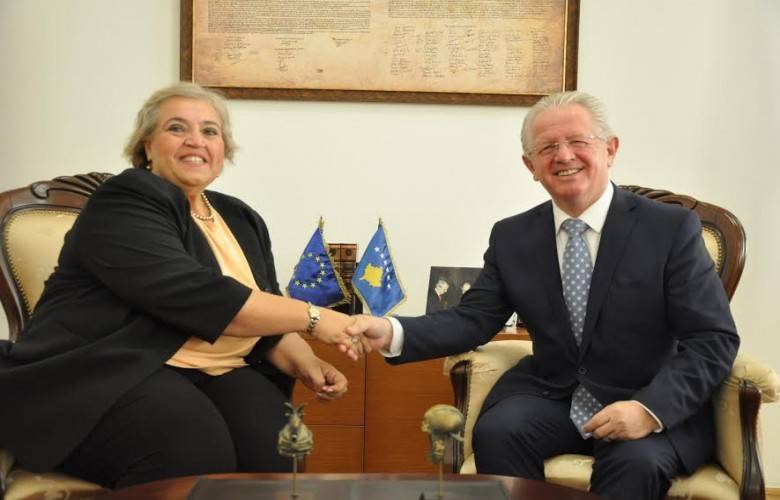 EULEX, Yolsuzlukla Mücadeleyi Destekliyor
