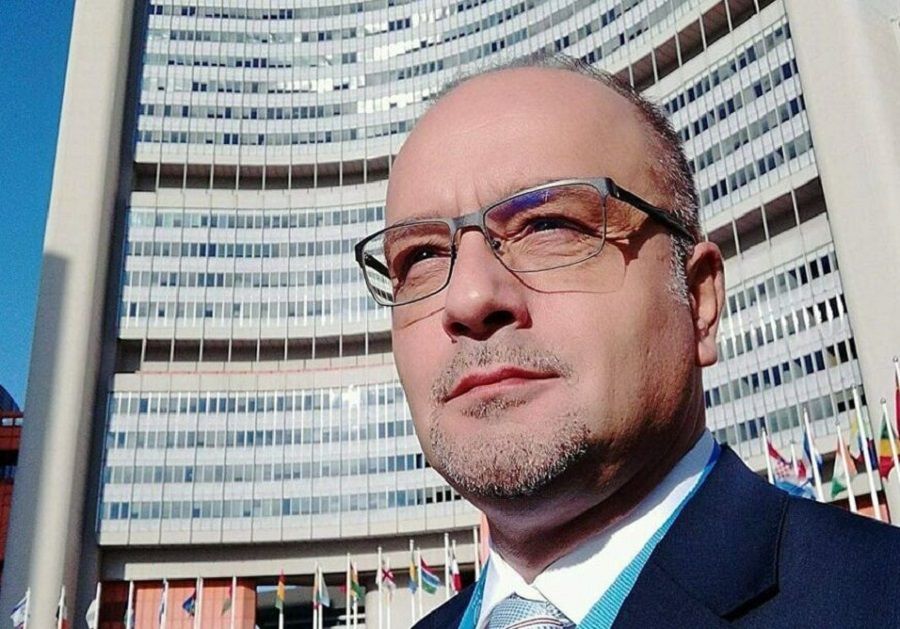 Vuçiç, Kosova’ya Saldırmak İçin Uygun Bir Zamanı Bekliyor