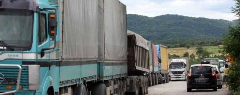 Kosova 10 Ayda Yabancı Ürünler için 2.2 Milyar Avro Harcadı