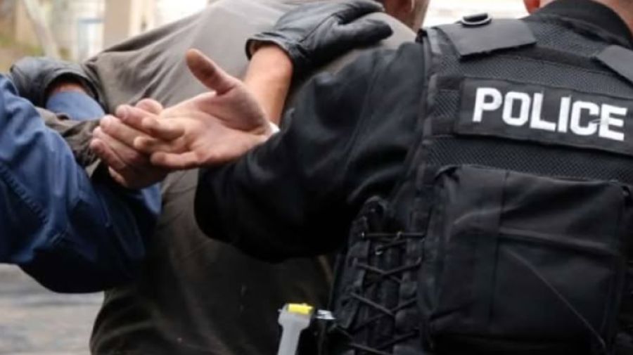 Uluslararası Arama Kararı Bulunan Şüpheli Kosova’dan Türkiye’ye İade Edildi