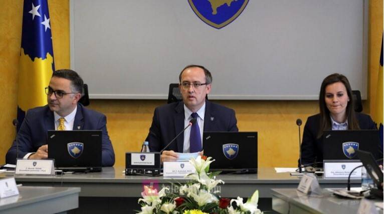 Hoti, “İbre Lepenc” Şirketi Müdürlüğüne LDK Yetkilisini Atadı