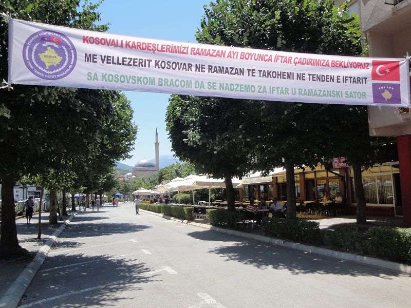 Priştine'de Ramazan Çadırı Kuruldu