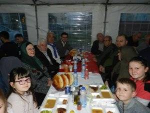 Türk Askeri Vıçıtırınlılarla İftar Açtı
