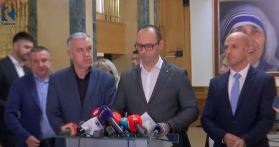 Simiç: Bugün Meclis Kurulmadı