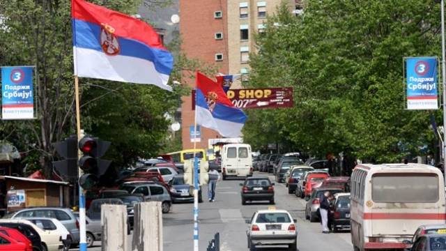 Mitroviça Köprüleri Gözlemleniyor