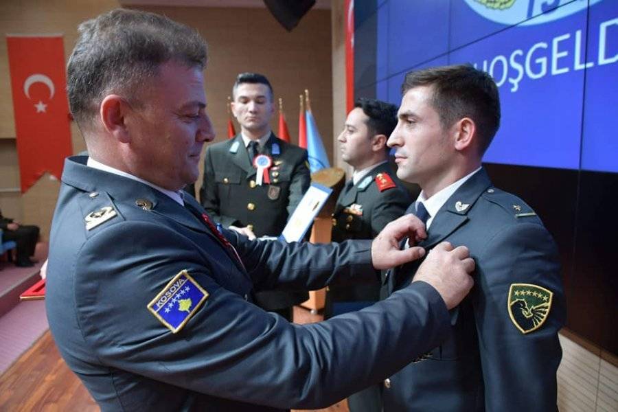 Kosova’nın İlk Pilotu Türkiye’de Mezun Oldu