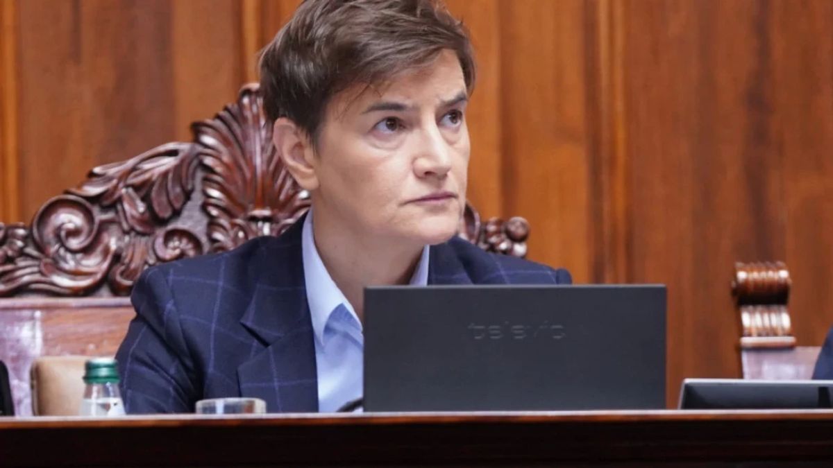 Sırp Milletvekili Kosova'yı "Komşu" Olarak Nitelendirdi, Brnabić Resmi Belgrad Söylemini Yineledi