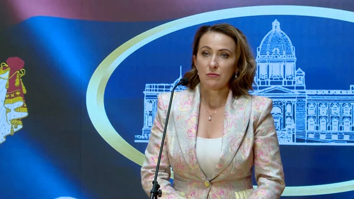 Arnavutlara Yönelik Sözleri Nedeniyle Sırp Bakan Paunović'in Görevden Alınması İsteniyor