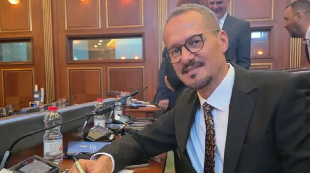 Sırp Listesi’nin Simiç’i Aday Gösterme Yöntemi Yaptırıma Tabi Tutulmalı