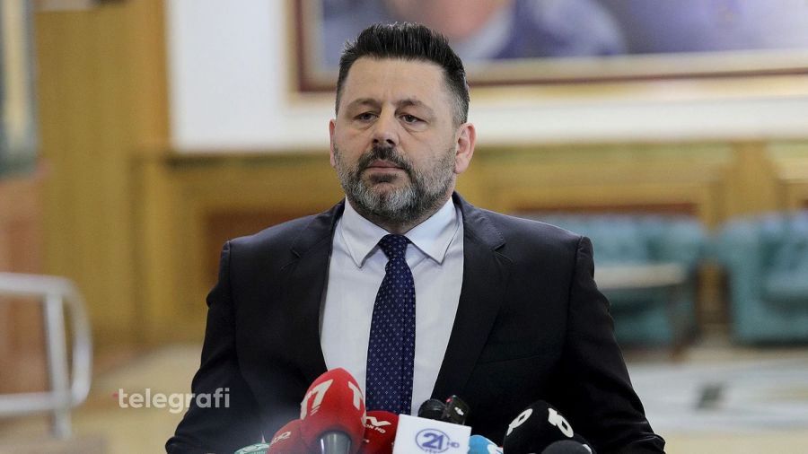 “Yalımı Çıksa Bile Vjosa Osmani’ye Benden Oy Yok”