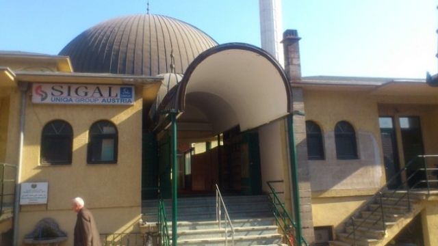 Vahhabiler Vuçitırın'da İmama Saldırdı