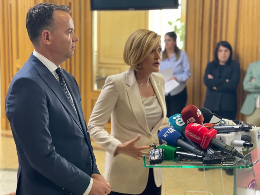 Muhalefet Süreci Engelliyor, Eski Siyasi Anlaşma Hâlâ Geçerli
