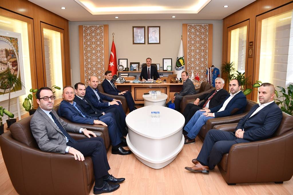 Kosova Heyeti İnegöl Belediyesini Ziyaret Etti