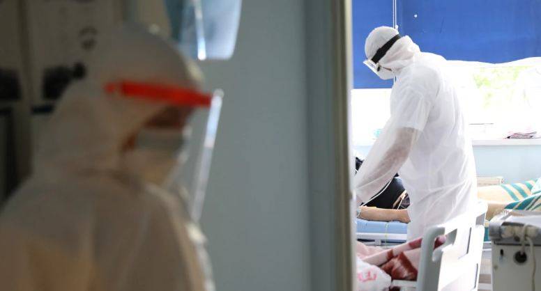Bulaşıcı Hastalıklar Kliniği Hastalarla Dolu