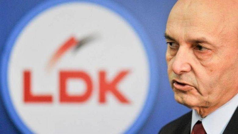 Başbakan Mustafa'dan Halkın İradesiyle Seçilen Türkiye Kurumlarına Destek