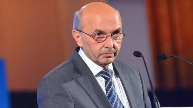 Mustafa: Başbakan Benim