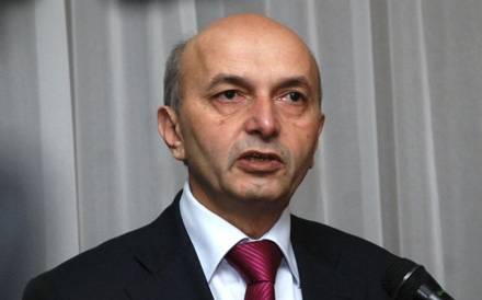 Ortodoks Noel'i için İsa Mustafa'dan Tebrik