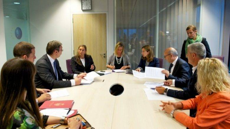 Anlaşmalar Ablukada - Muhalefet Diyalogun Kestirilmesinden Yana