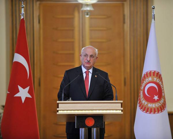 Cumhurbaşkanı Törenine TBMM Başkanı Kahraman Katılacak