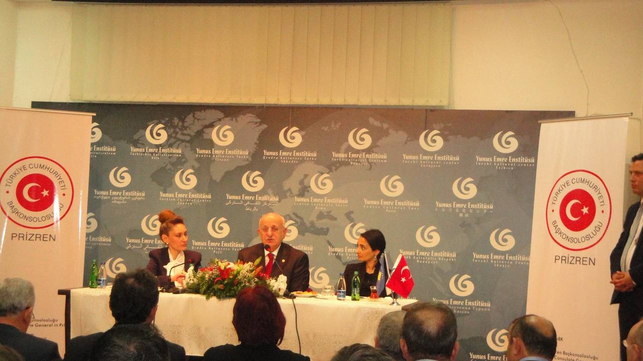 Kahraman: Kosovalı Türkler Birlik İçinde Olmalı