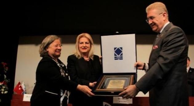 İstanbul Aydın Üniversitesi, Kosova Başbakan Yardımcısı'nı Ağırladı