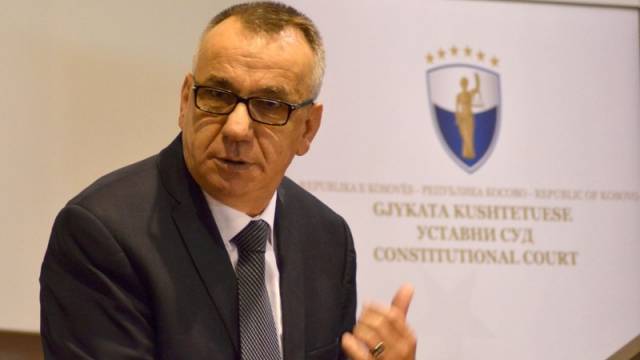 Enver Hasani Açıklamasından Sonra Blok Taviz Verdi
