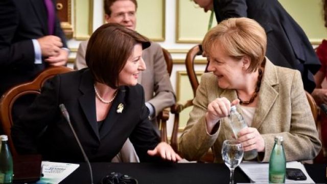 Jahjaga: Düşmanlıklardan Vazgeçip Birleştirici Unsurlara Önem Verelim