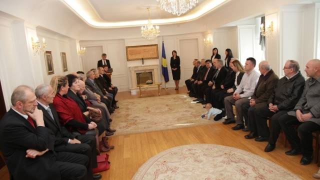 Jahjaga, Katkıları Geçen Bazı Birey ve Kurumlara Madalya Verdi