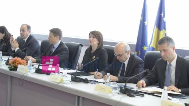 Jahjaga: Yasa Dışı Göç Tedirgin Edici Boyutta