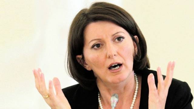 Jahjaga: Gençlerimizin Radikal Gruplara Dahil Olmalarına İzin Vermeyelim