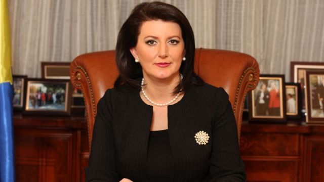 Jahjaga: Taraflar Anayasa Mahkemesi'nin Kararlarına Saygı Göstersinler