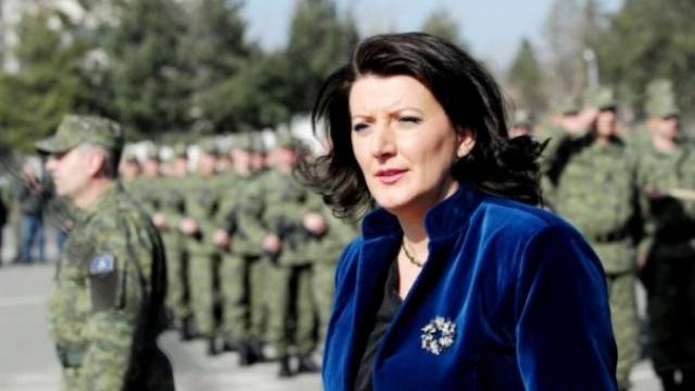 Jahjaga, Meclis'te Partilerden Girişim Bekliyor
