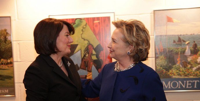 Jahjaga Kadınlar Zirvesi'nin Açılışına Katıldı
