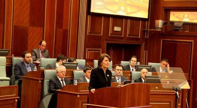 Jahjaga, Meclis'te Milletvekillerine Hitap Edecek
