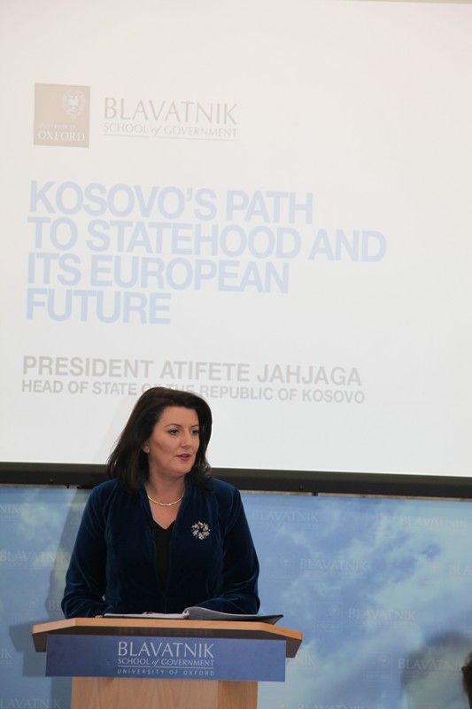 Jahjaga: Kosova'ya Karşı Toprak Talepleri Kabul Edilmezdir