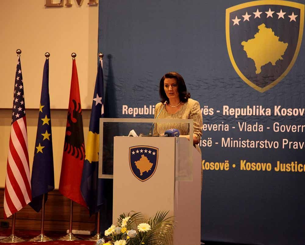 Jahjaga: Kosova'dan Kaçma Yolu Sona Ermiştir