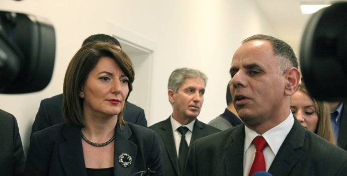 Cumhurbaşkanı Jahjaga, Nobırda, Kaçanik ve Elezhan'da İncelemelerde Bulundu