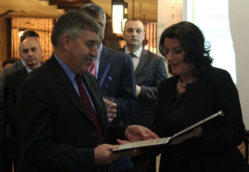 Jahjaga: Marnhac Görevlerini Sorumlulukla Yerine Getirdi