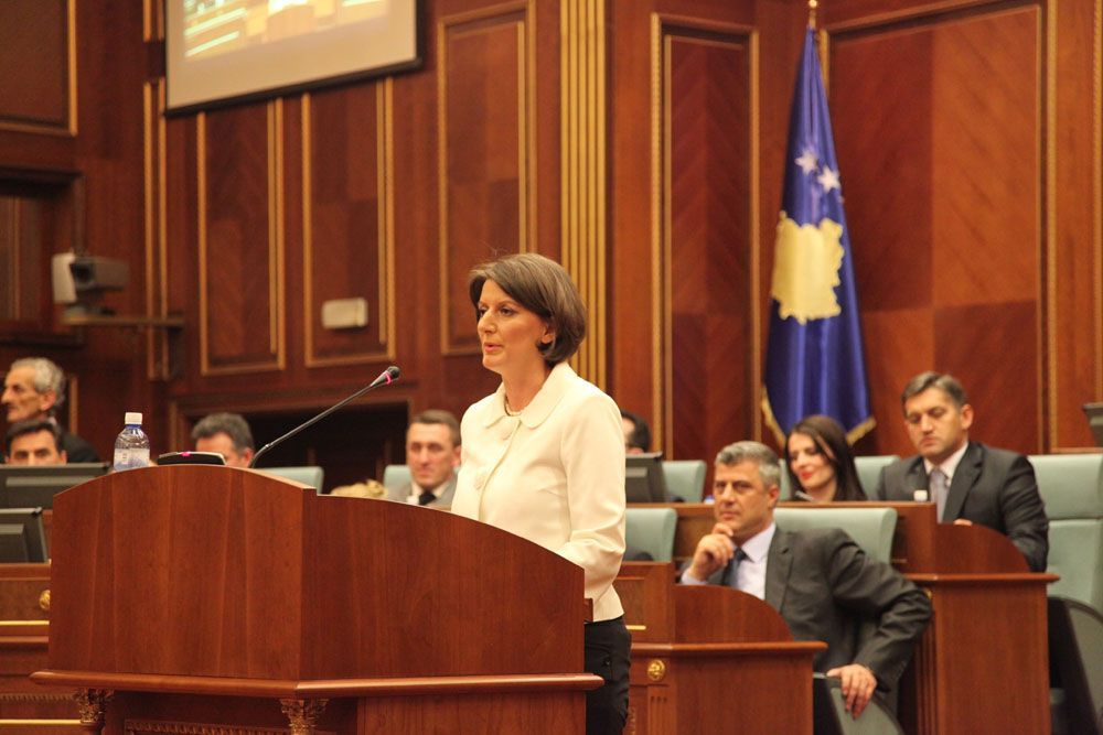 Jahjaga Görev Süresi İçin Mücadele Ediyor