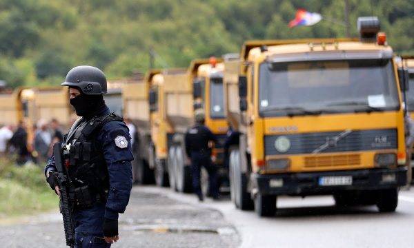 Kosova ve Sırbistan Heyetleri Bugün Bir Araya Geliyor