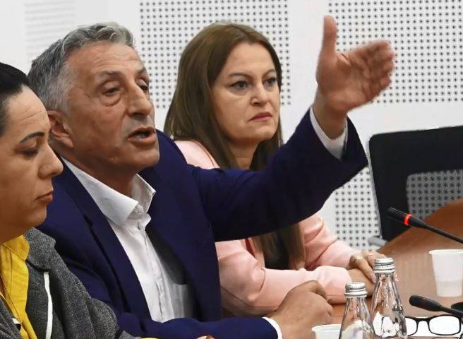 Jasharaj: Kurti, Grevin Tek Suçlusudur
