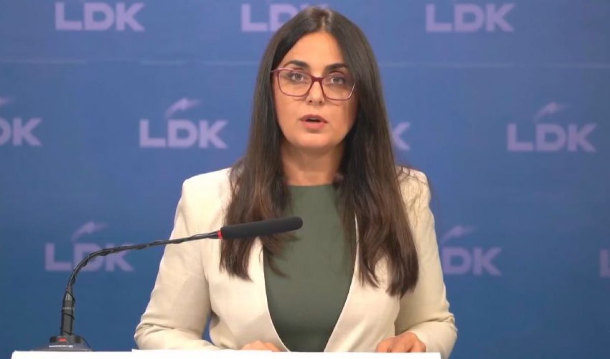 LDK, Sınavda Kopya Sorunu Nedeniyle Çeku’nun İstifasını İstiyor