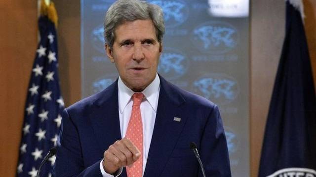 Kerry Bugün Kosova'da