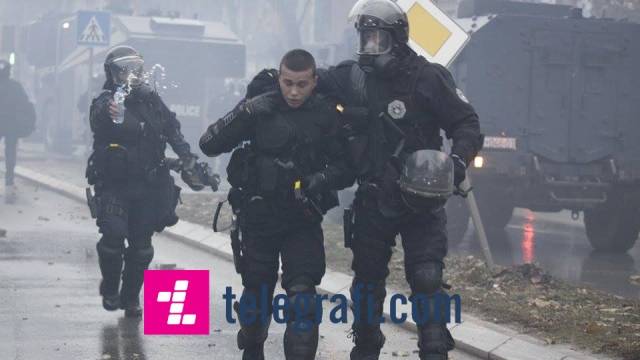 Gayriresmi: Protestoda 8 Polis Yaralandı