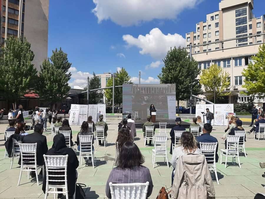 Kadınlar Kendilerini Desteklediğinde, Erkeklerden de Destek Görecektir