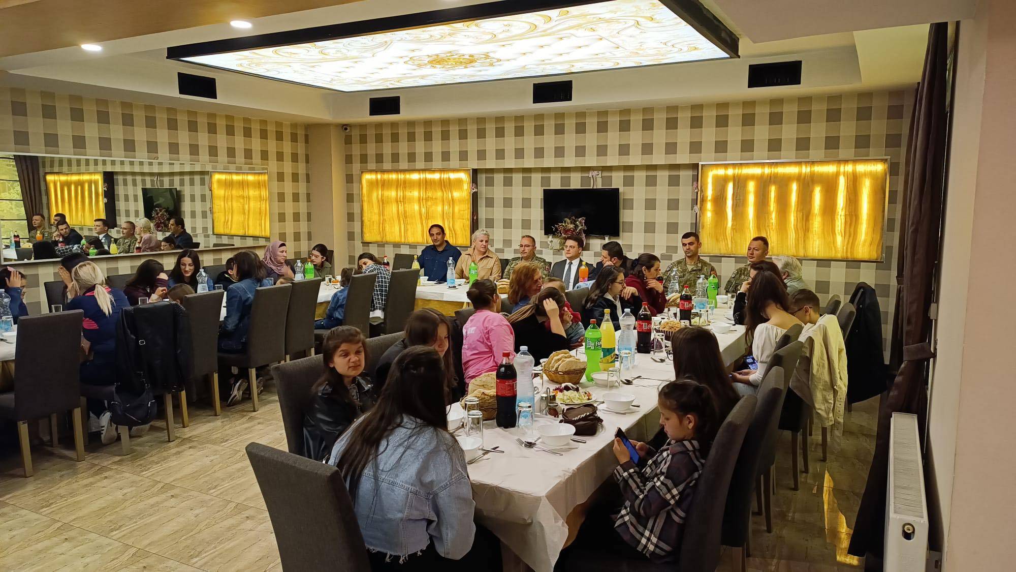 Yetim Çocuklarla İftar Edildi