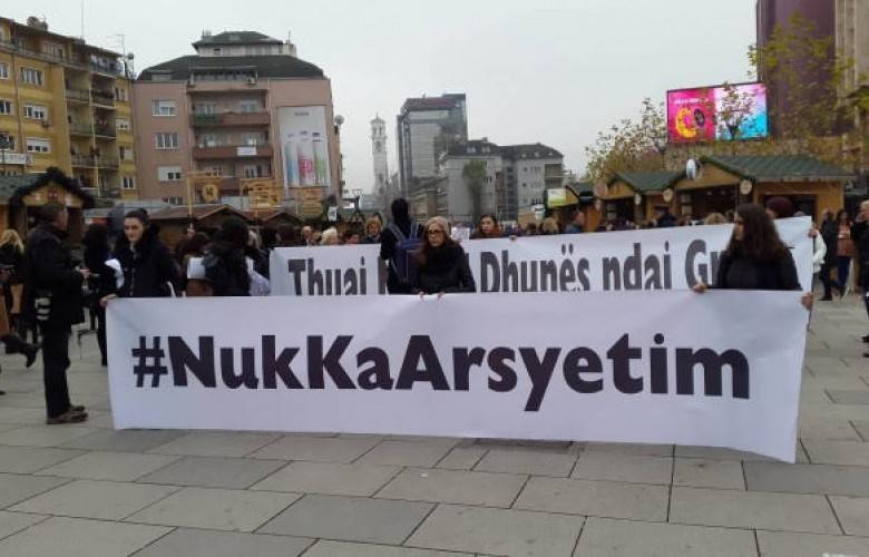 Siyasetçilerin Kadınlara Kullandığı Dile Karşı Yürüyüş