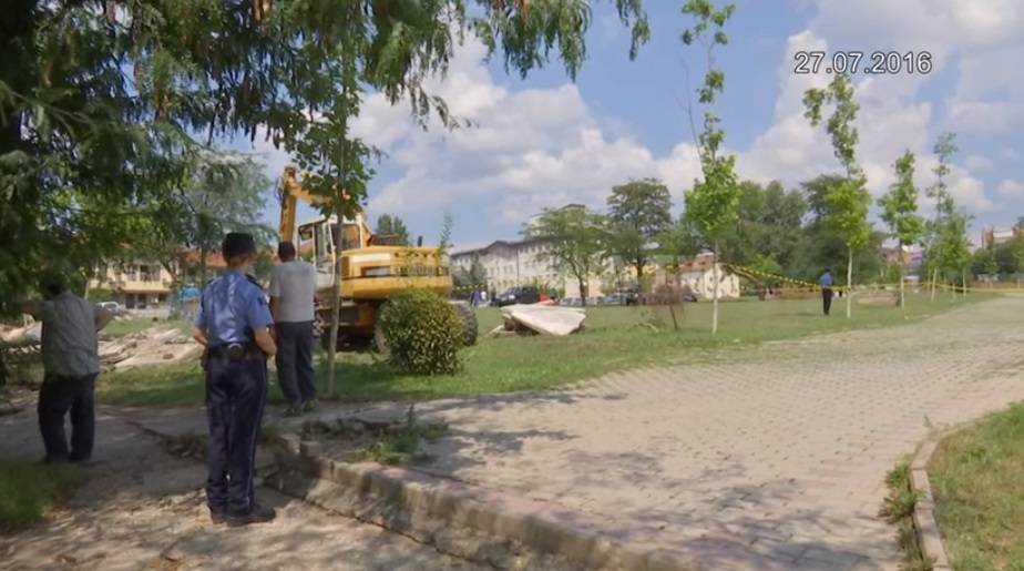 Priştine Merkezinde Toplu Mezar Şüphesi